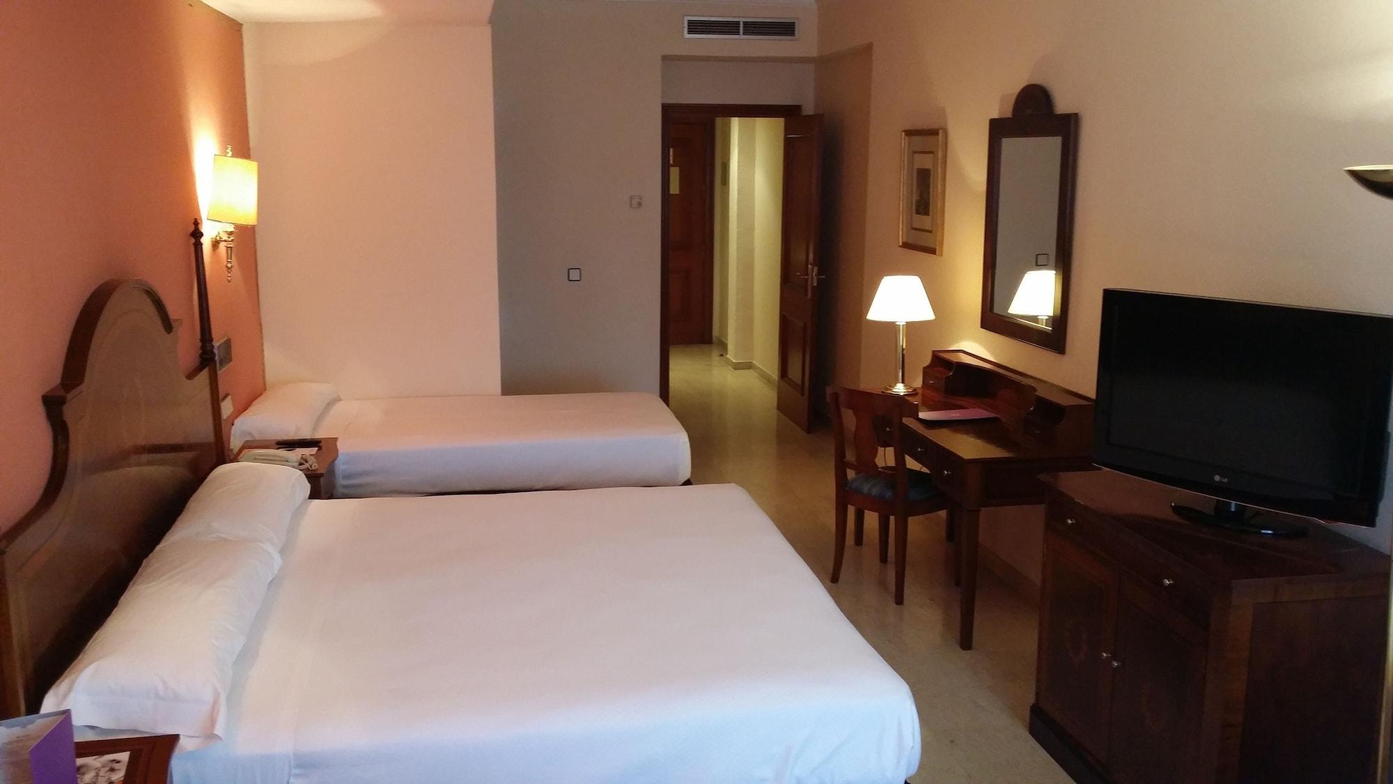 Crisol Jardines De Cordoba Hotel Екстериор снимка