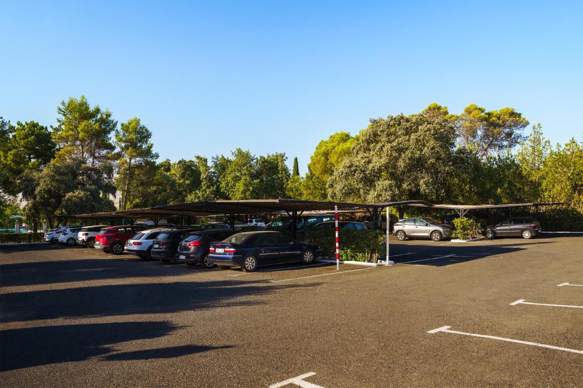 Crisol Jardines De Cordoba Hotel Екстериор снимка