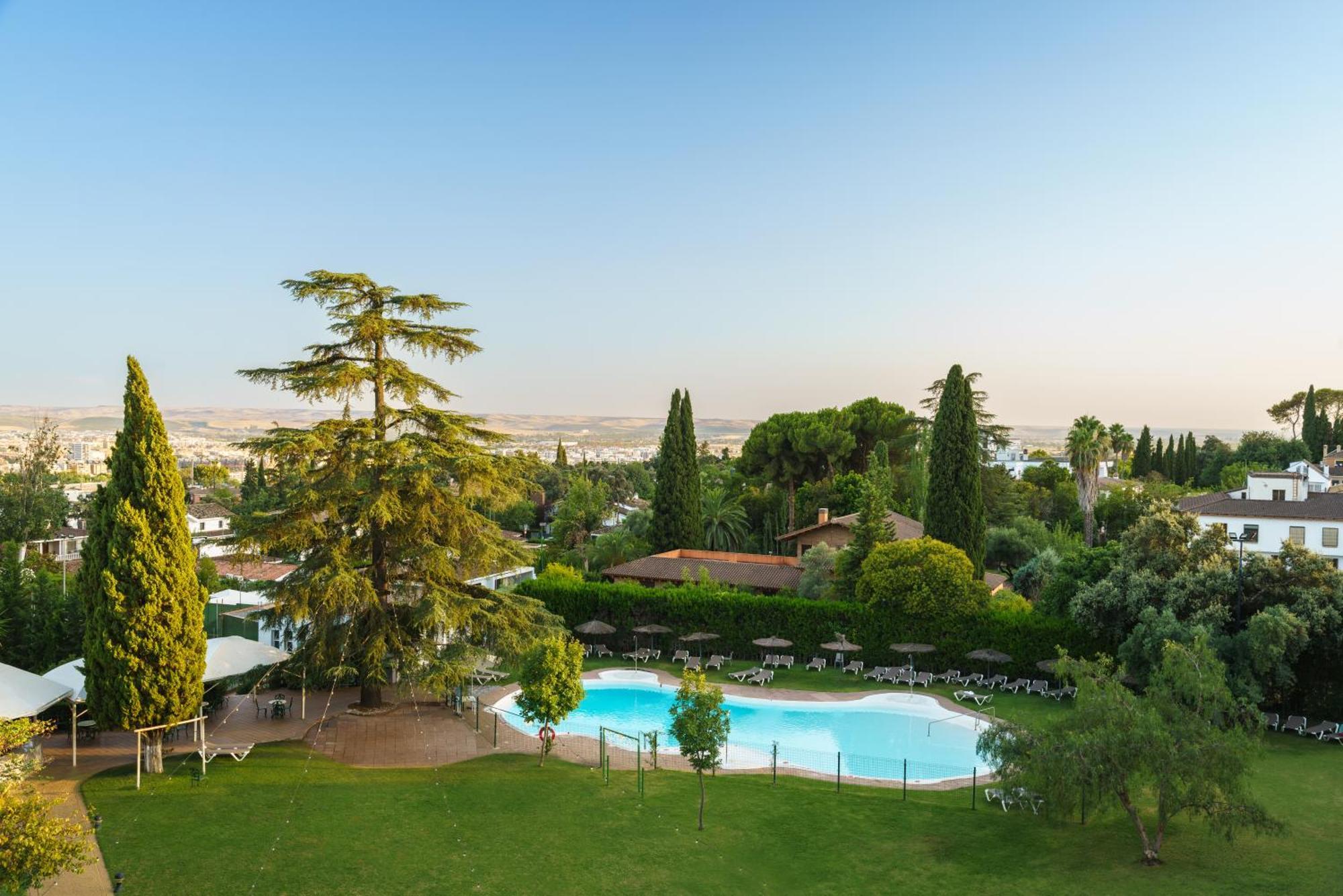 Crisol Jardines De Cordoba Hotel Екстериор снимка