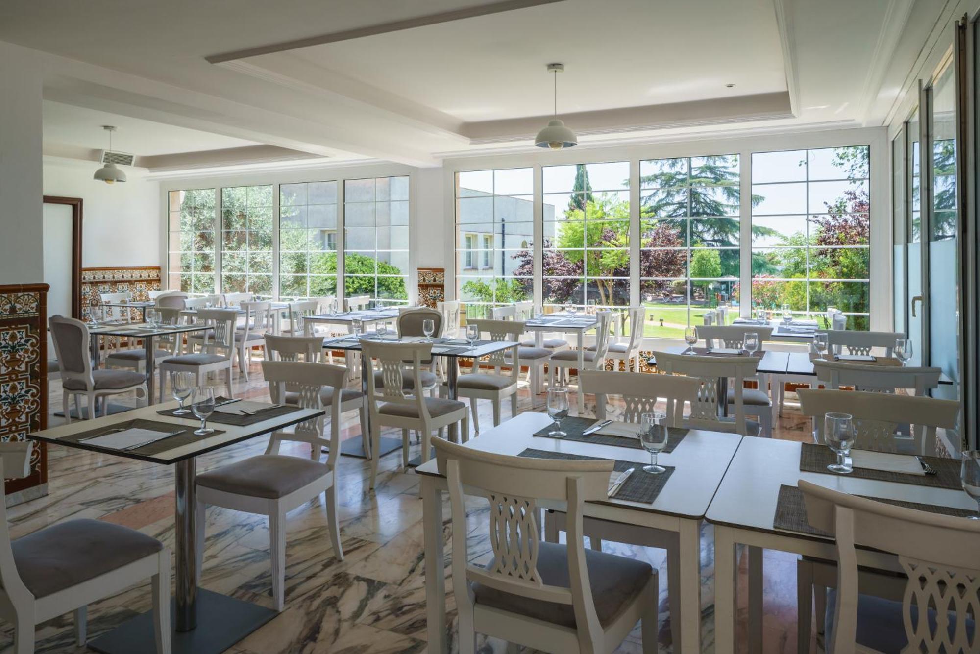 Crisol Jardines De Cordoba Hotel Екстериор снимка